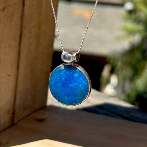 Apatite & Moonstone Necklace - Picture 14 of 14